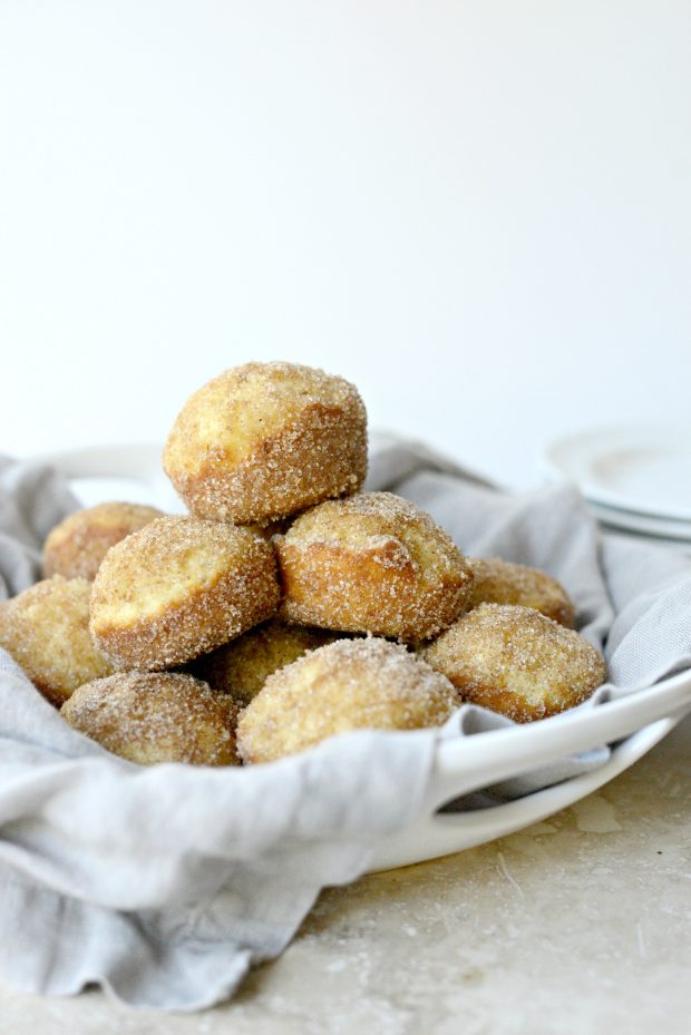 Cinnamon Sugar Muffins l SimplyScratch.com