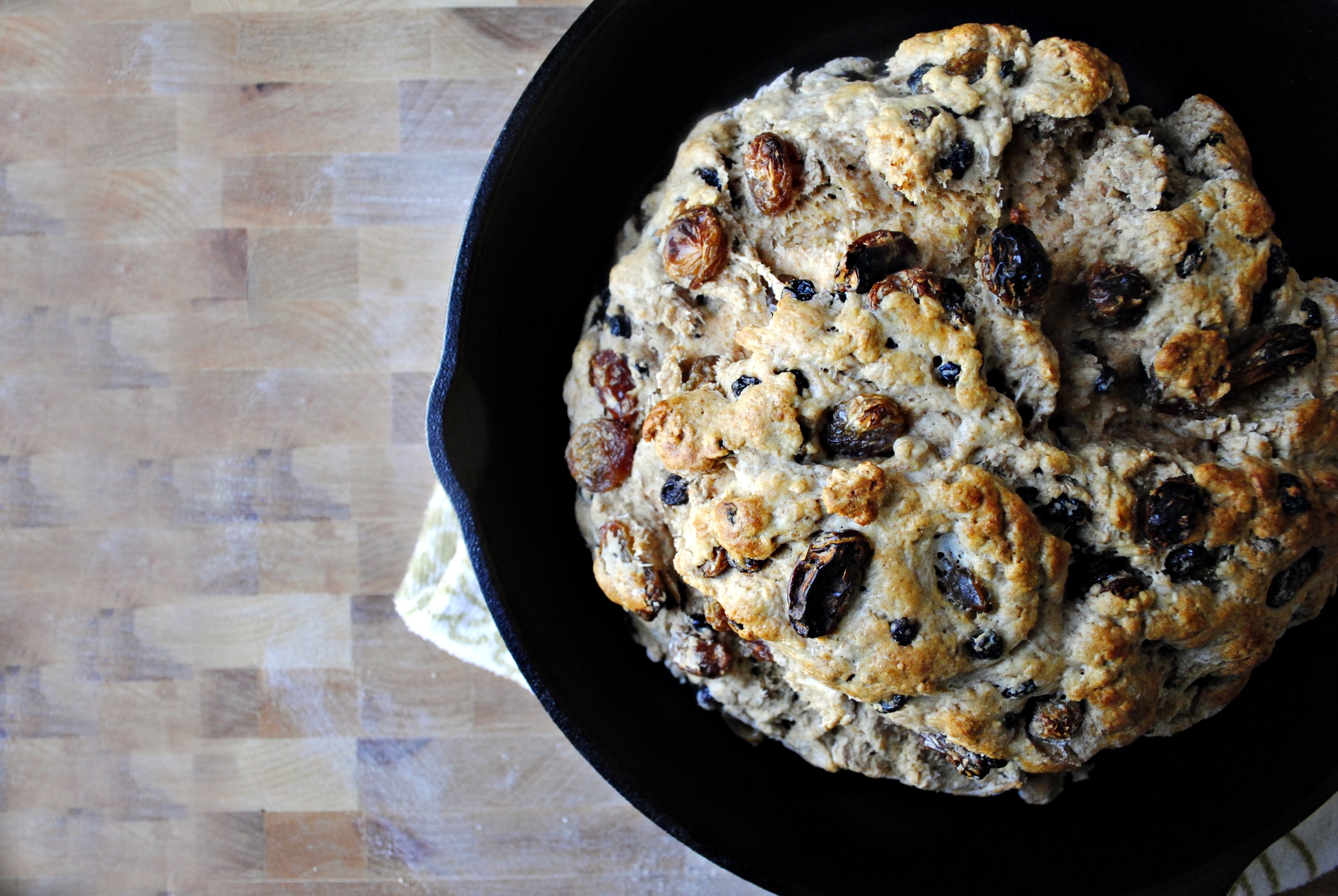 Simply Scratch Golden Raisin And Currant Irish Brown Bread (Wheaten ...