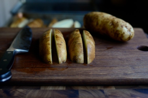 Black Pepper + Parmesan Frico Potato Wedges l SimplyScratch.com (3)