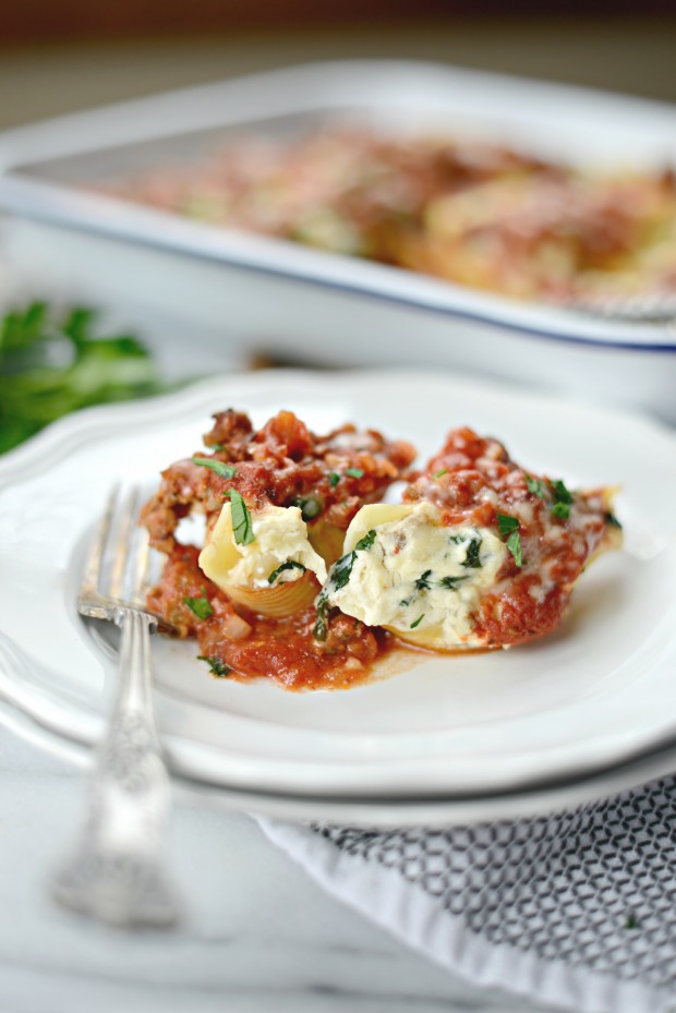 Sausage & Arugula Stuffed Shells + Chunky Tomato Sauce l SimplyScratch.com (41)