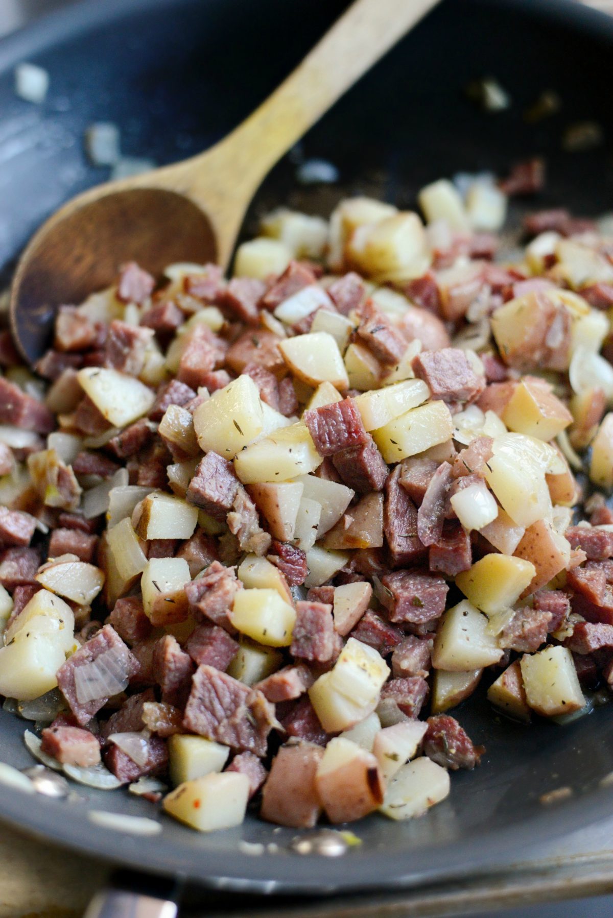 Easy Homemade Corned Beef Hash Simply Scratch