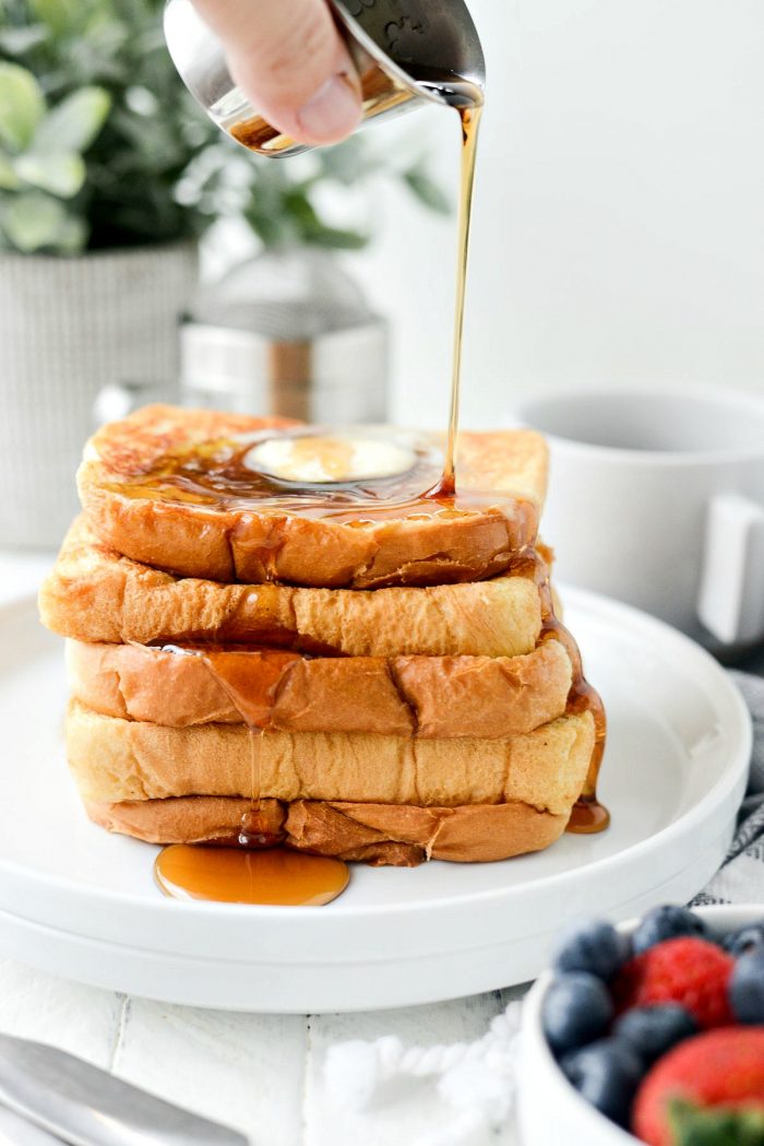 Your Basic Weekend French Toast l SimplyScratch.com #frenchtoast #breakfast #brunch #basi #easy #simplyscratch