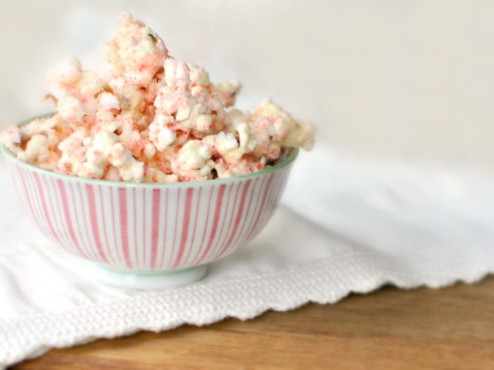 white popcorn