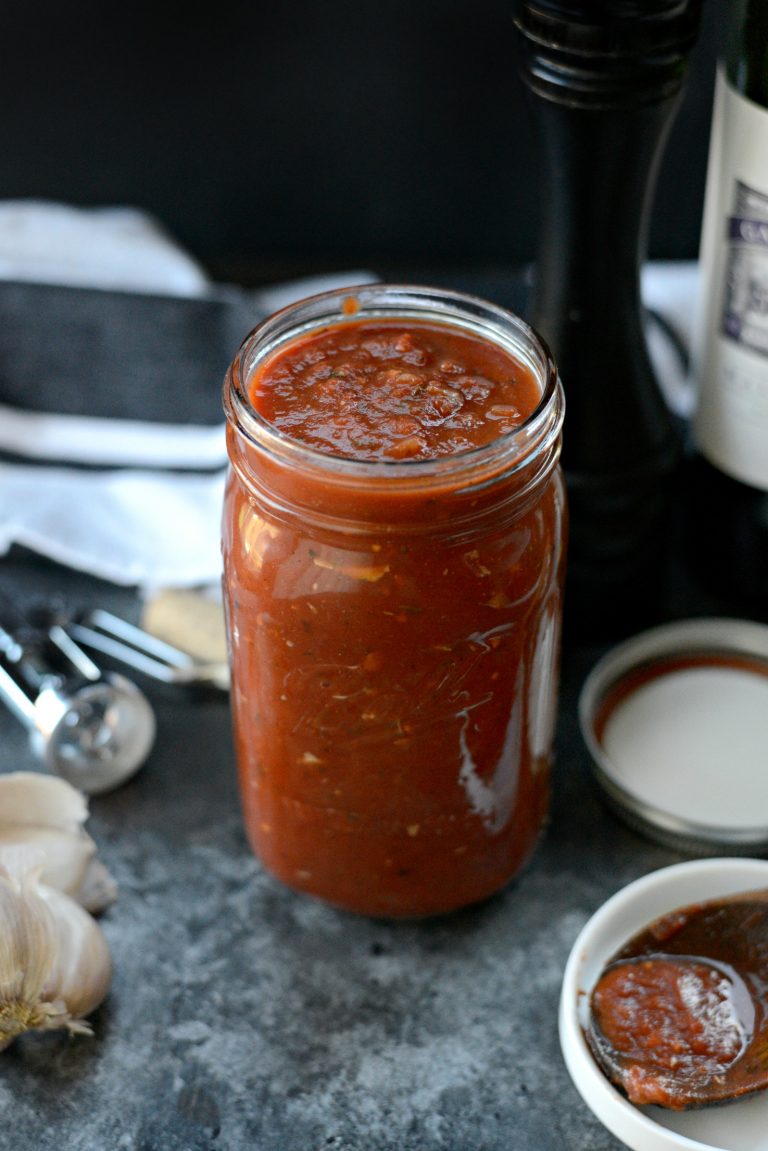 Roasted Garlic Marinara - Simply Scratch