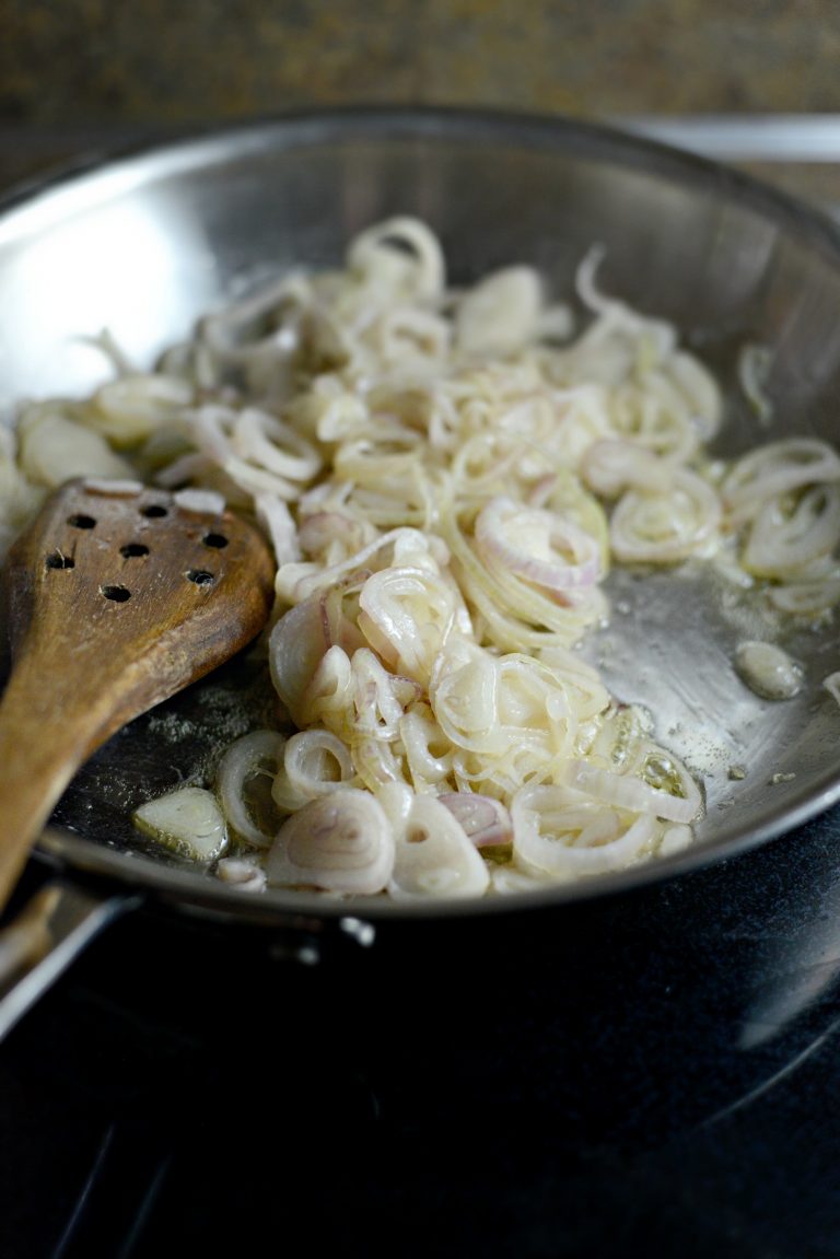 Caramelized Shallot And Blue Cheese Dip Simply Scratch 