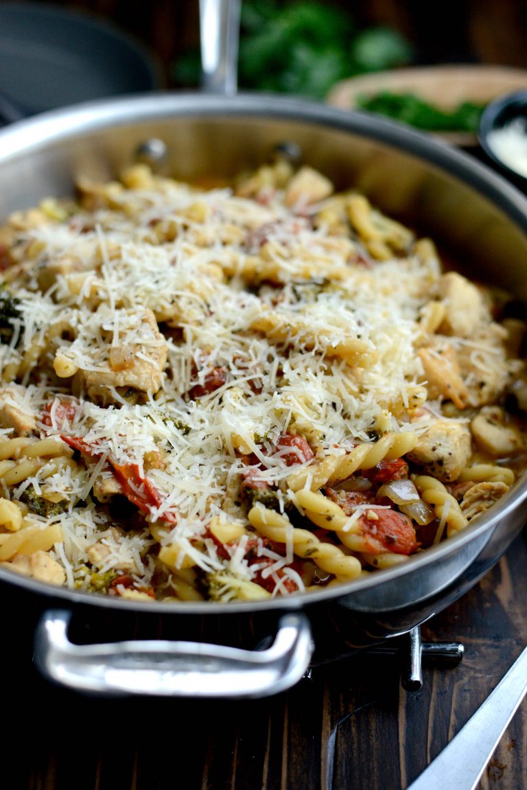 One Pan Chicken Pesto Pasta Simply Scratch 8732