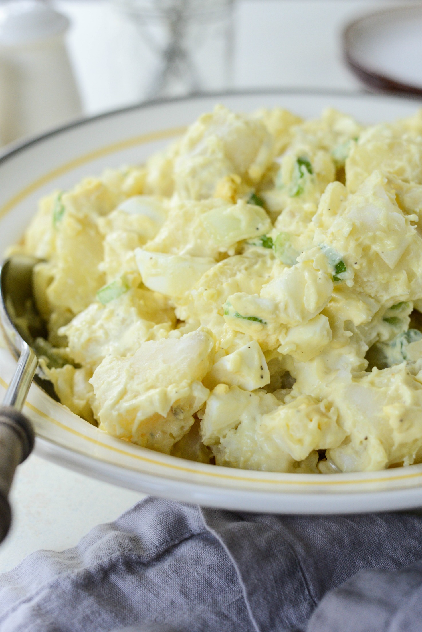 https://www.simplyscratch.com/wp-content/uploads/2017/08/Aunt-Pennys-Classic-Potato-Salad-l-SimplyScratch.com-13.jpg