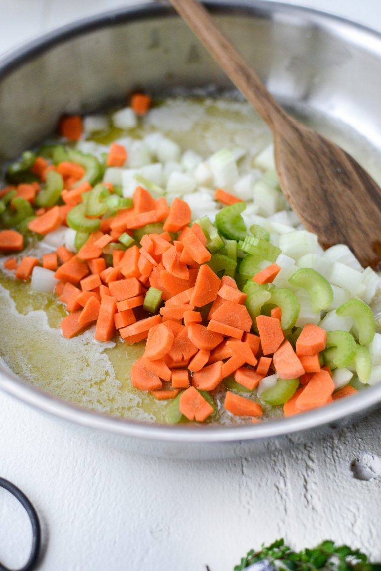 Skillet Turkey Pot Pie - Simply Scratch