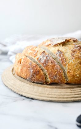 No-Knead Rustic Bread Loaf l SimplyScratch.com #homemade #noknead #bread #loaf #rustic #fromscratch #dutchoven #loaves