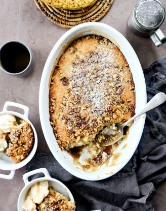 Maple Bourbon Banana Pudding Cake l SimplyScratch.com #baking #dessert #puddingcake #homemade #fromscratch #simplyscratch #bourbon #maple #banana #cake