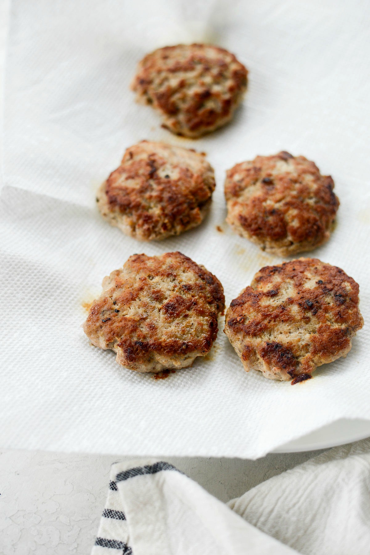 Homemade Turkey Breakfast Sausage (LowFat!) Simply Scratch