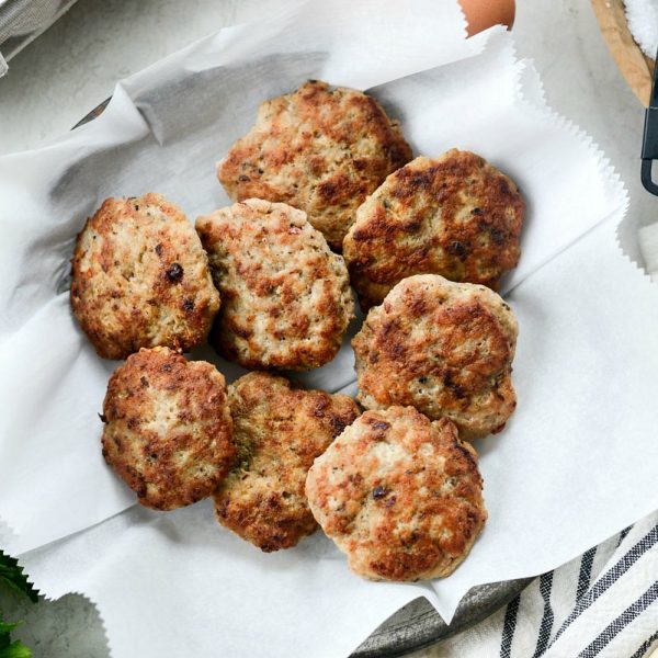 Homemade Turkey Breakfast Sausage (Low-Fat!) - Simply Scratch