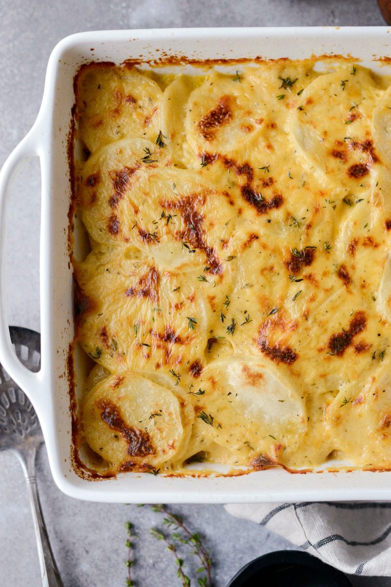 Easy Scalloped Potatoes Recipe - Simply Scratch