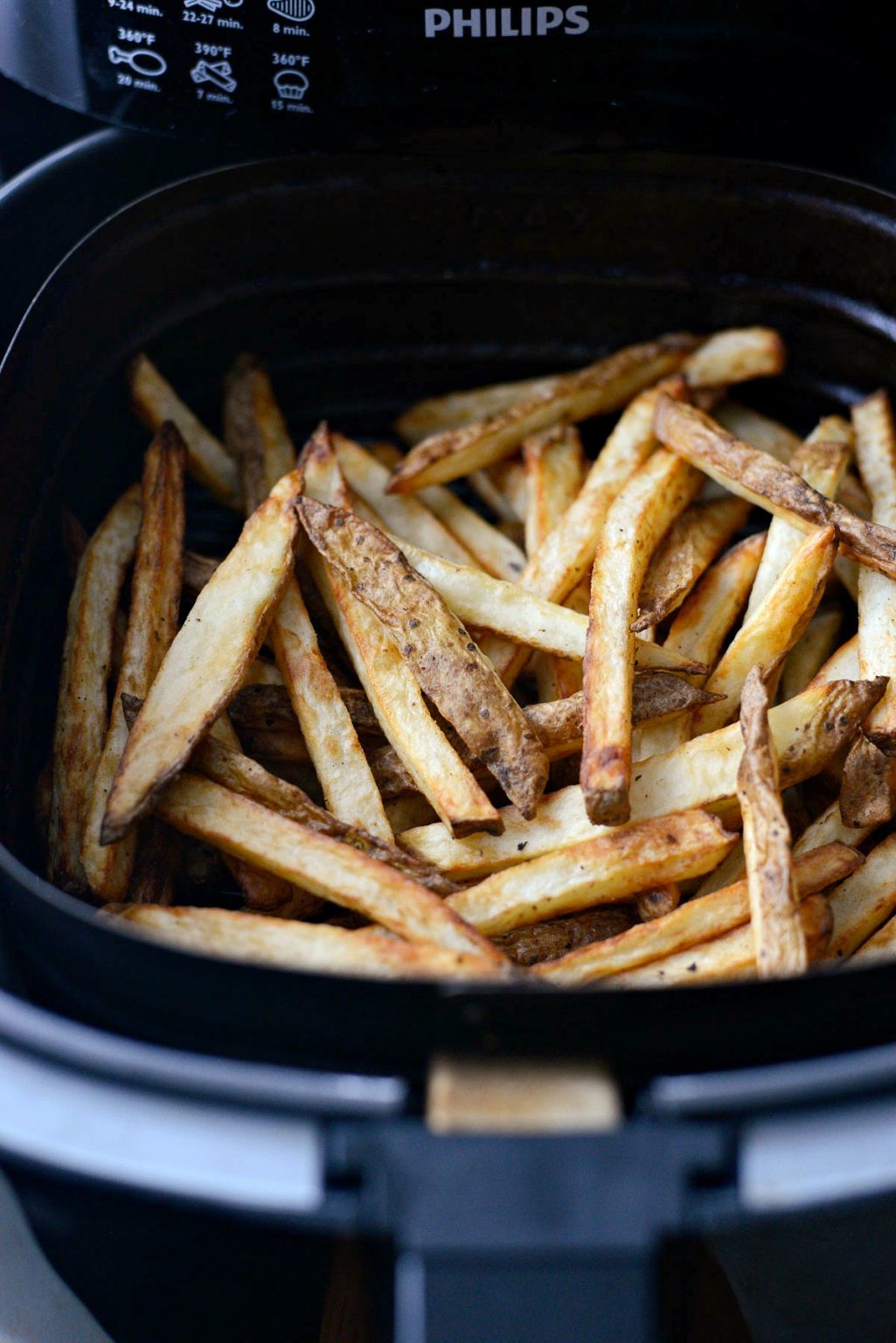 Homemade Air Fryer French Fries - Simply Scratch