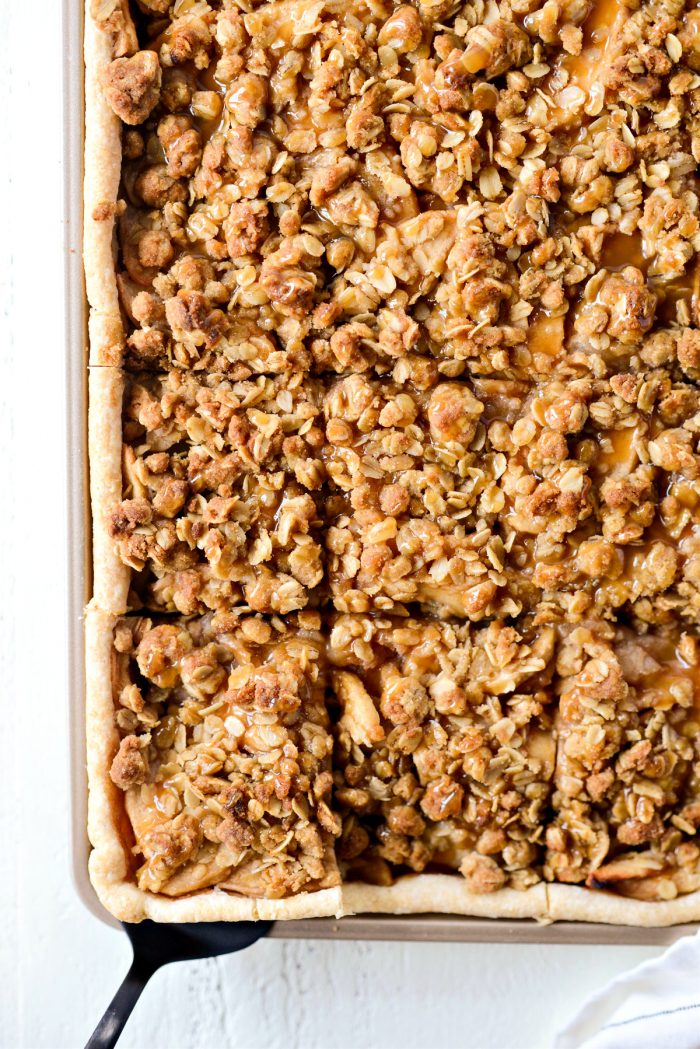 cut Caramel Apple Slab Pie into squares