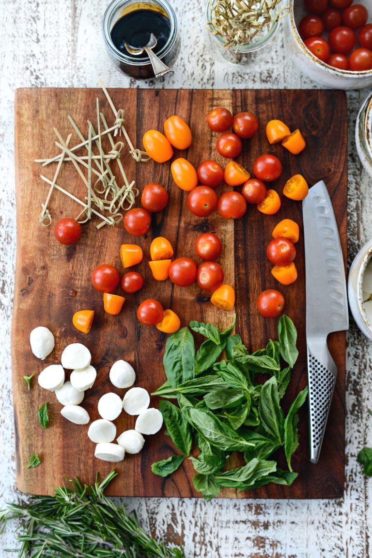 Holiday Caprese Wreath - Simply Scratch