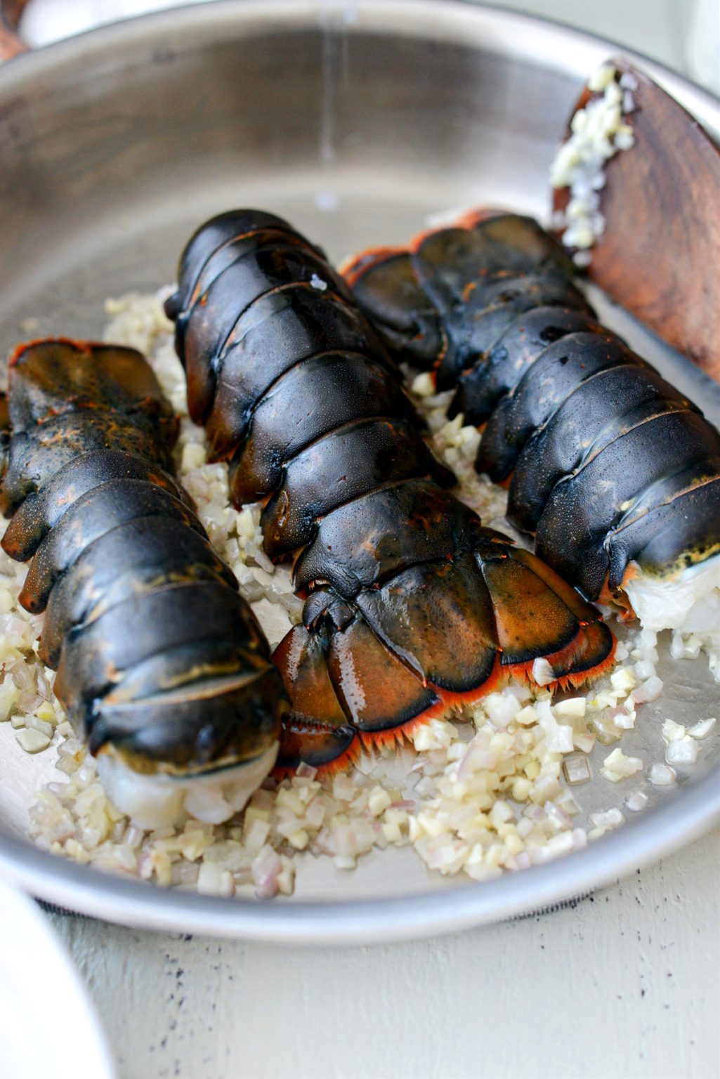 Garlicky Lobster Fettuccine Alfredo - Simply Scratch