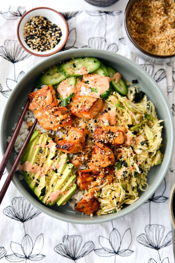 Spicy Salmon Maki Bowl 