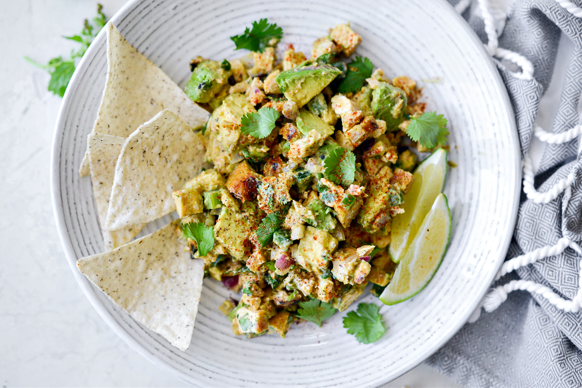 Meal Prep Grilled Lime Chicken and Avocado Salad - Pretty Delicious Eats