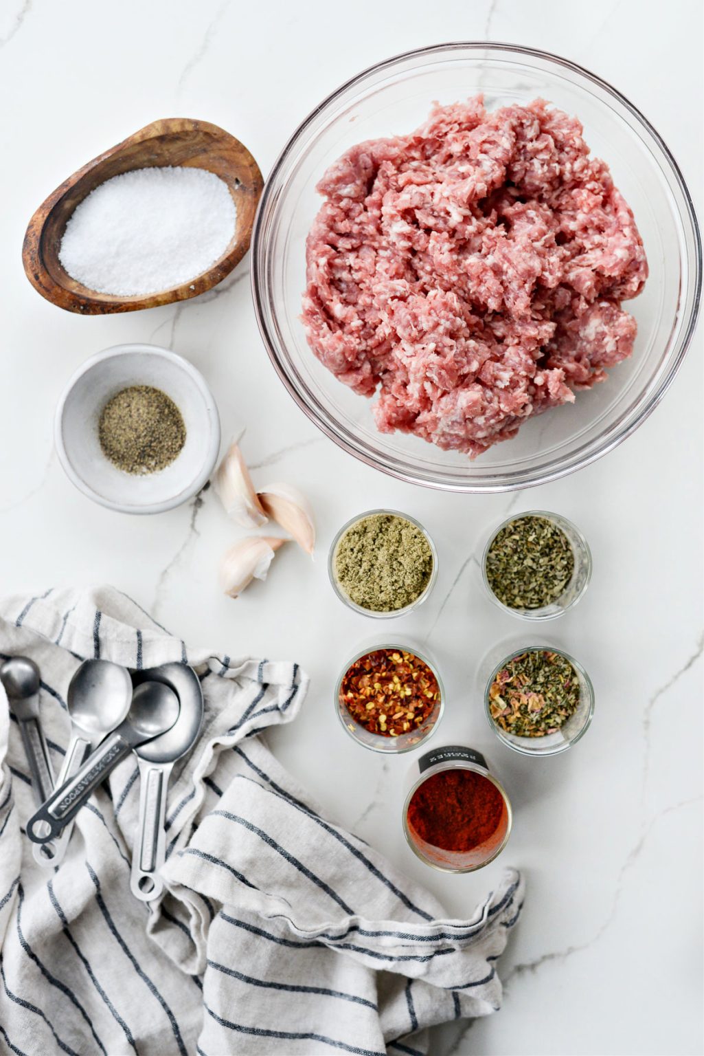 Homemade Spicy Breakfast Sausage Gravy Simply Scratch