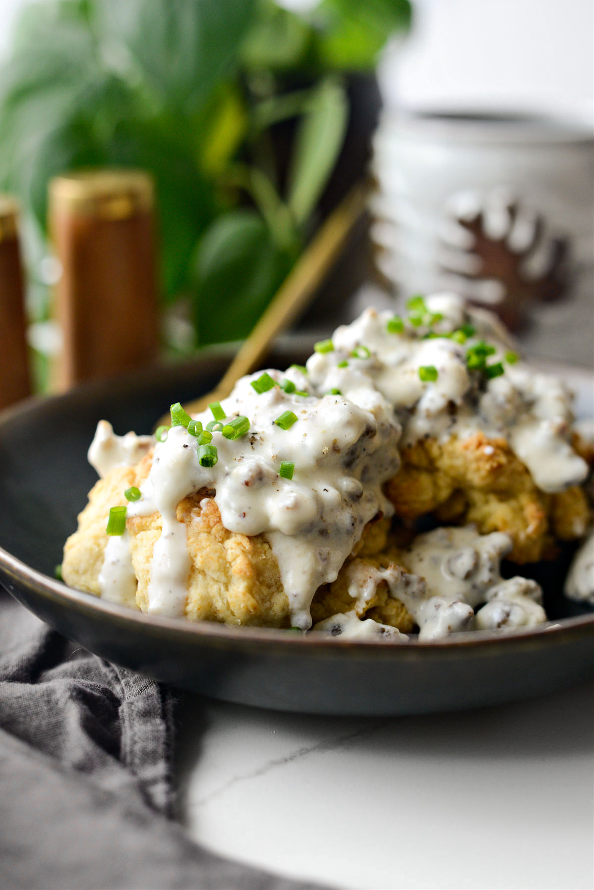 Easy Breakfast Sausage Gravy - Simply Scratch