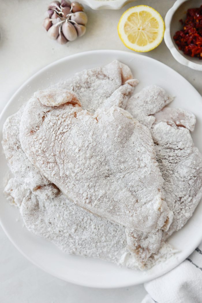 floured chicken