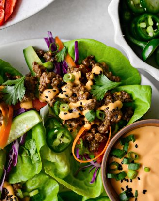 Spicy Sriracha Lettuce Wraps