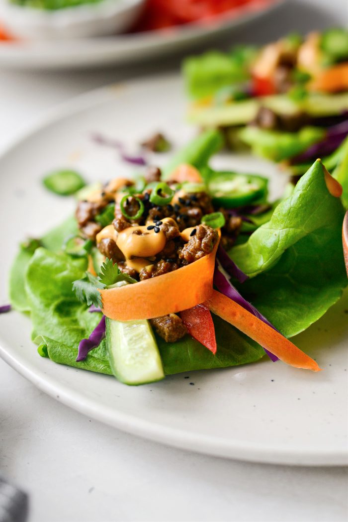 Spicy Sriracha Lettuce Wraps