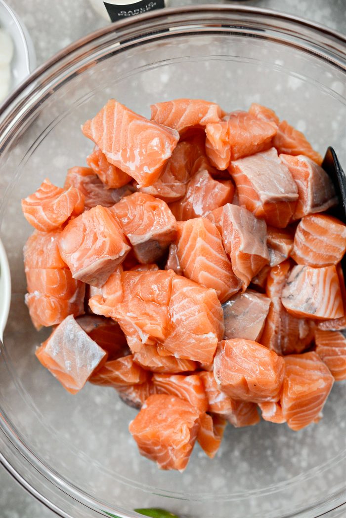 cubed salmon and oil