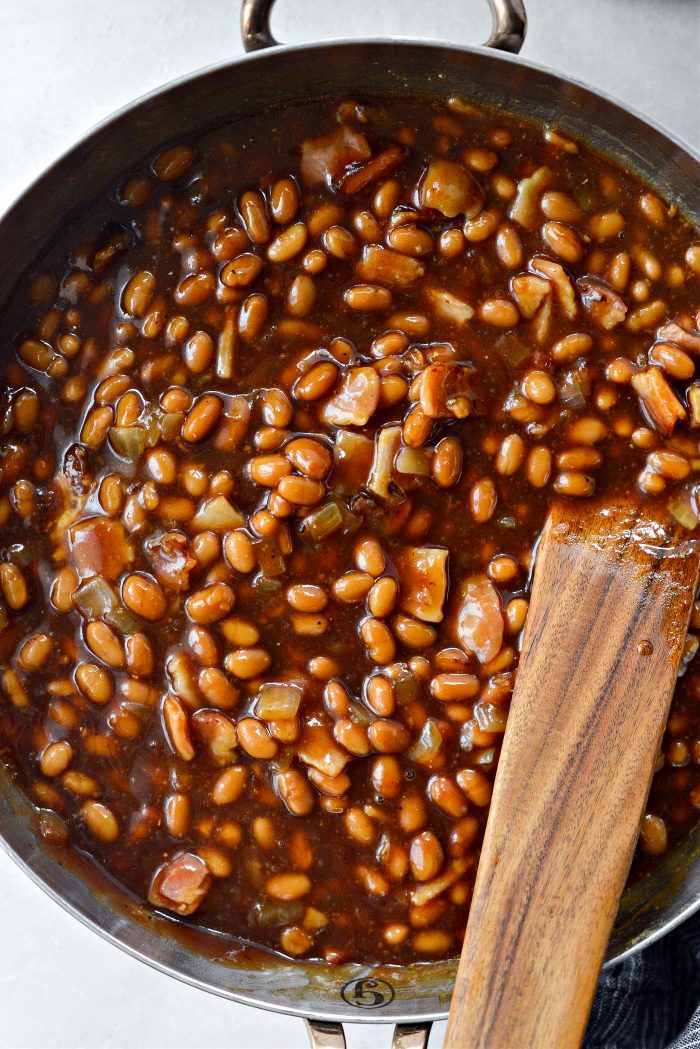 5-Ingredient Barbecue Bacon Baked Beans