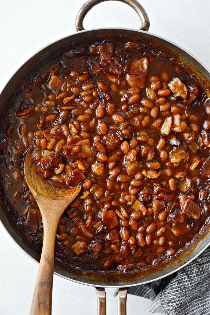 5-Ingredient Barbecue Bacon Baked Beans