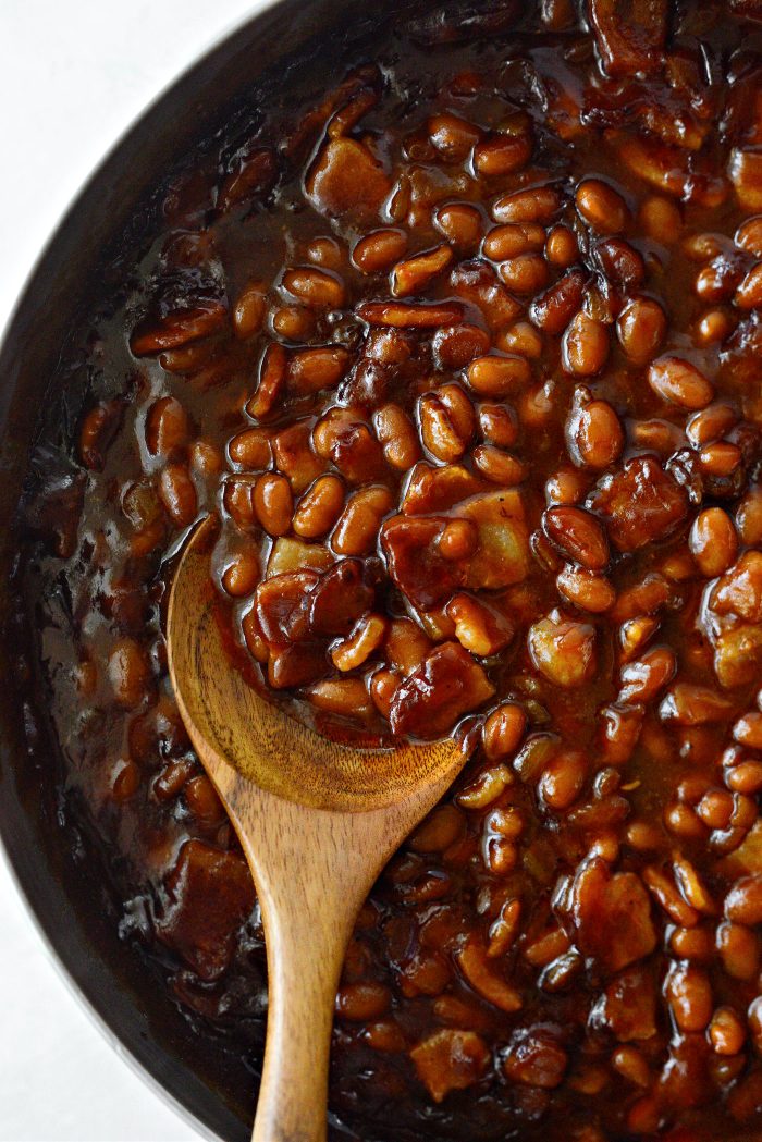 5-Ingredient Barbecue Bacon Baked Beans