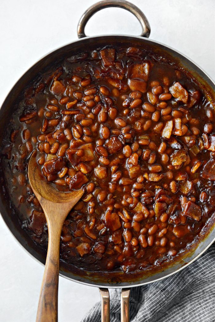 5-Ingredient Barbecue Bacon Baked Beans