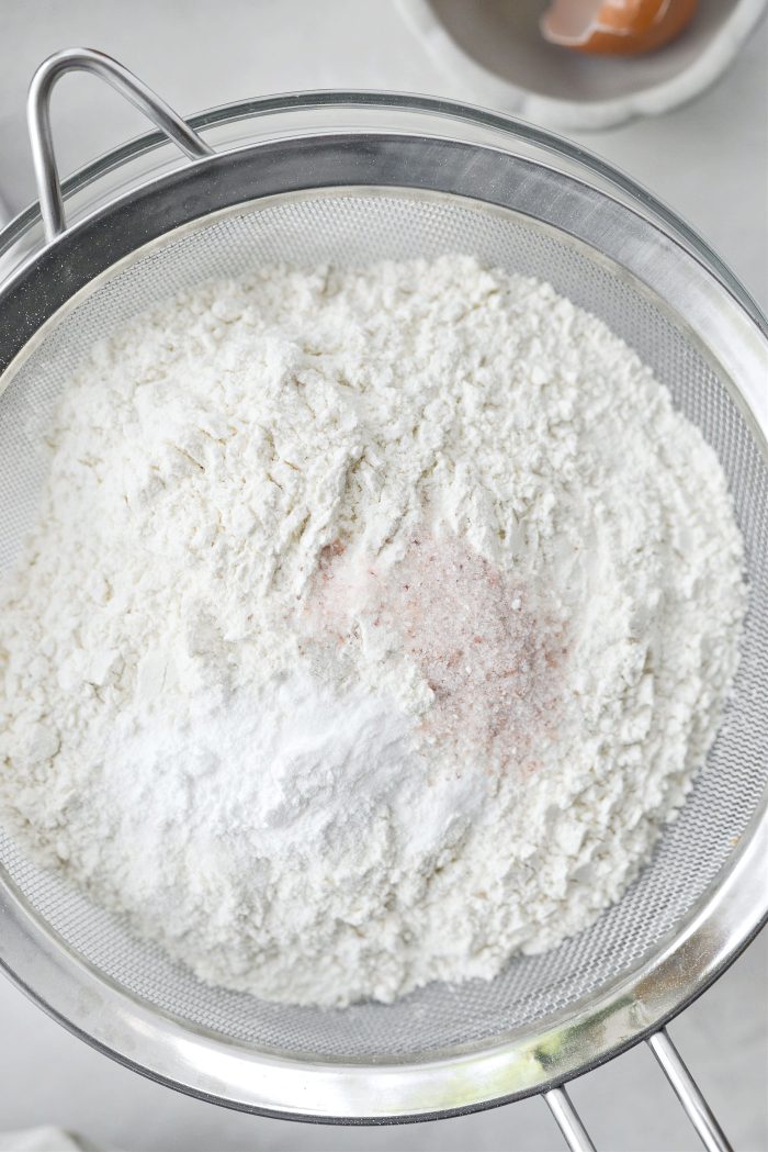 add dry ingredients to a sifter