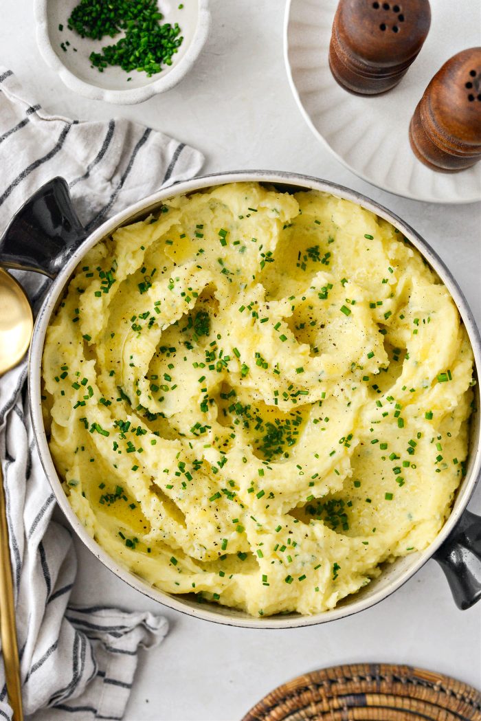 Crème Fraîche and Chive Mashed Potatoes