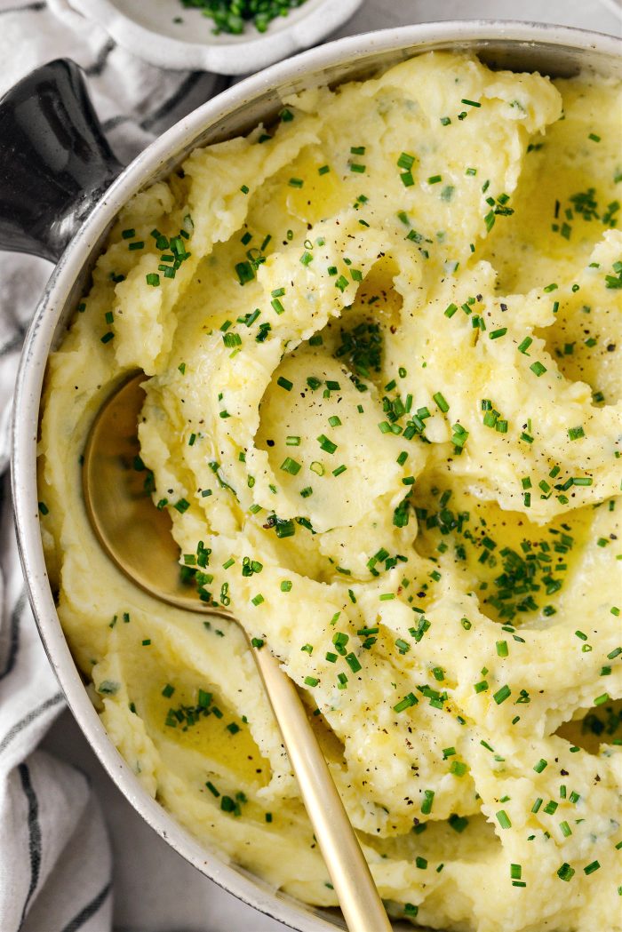 Crème Fraîche and Chive Mashed Potatoes