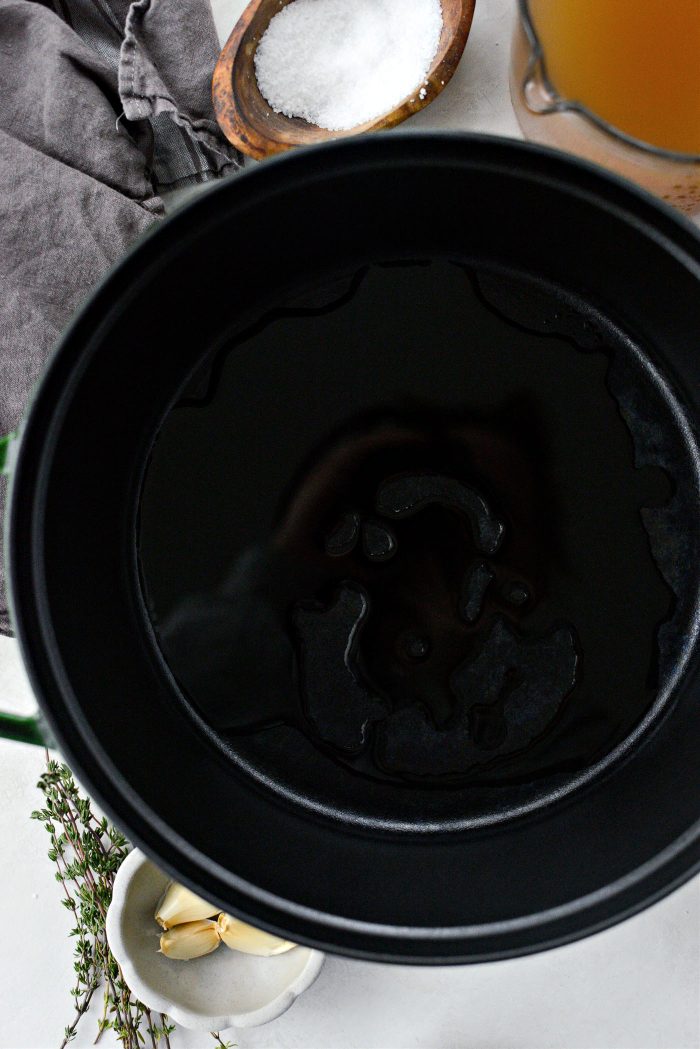 heat oil in large pot