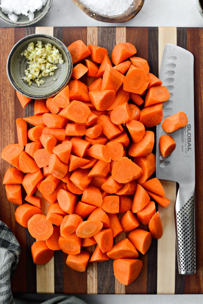 prep carrots and garlic